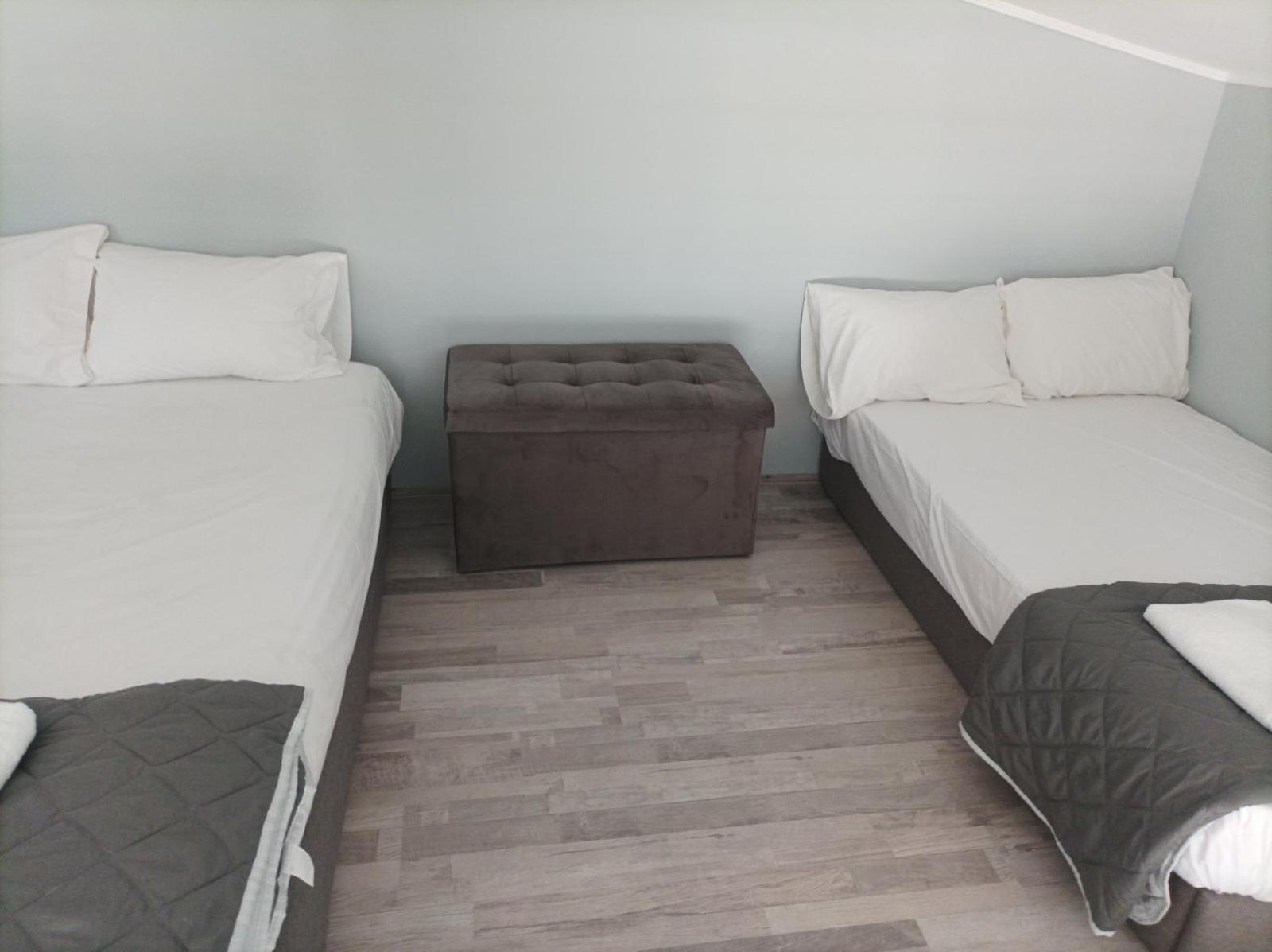 Filio'S Loft Near Airport Villa Artemida  Bagian luar foto